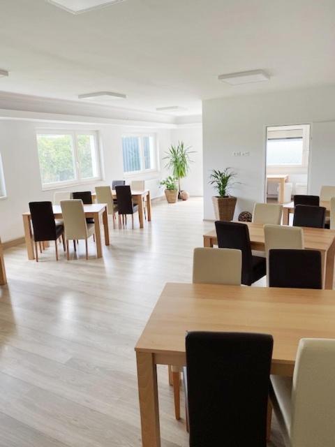 Gaestezimmer Oedenburgerstrasse Pottsching Eksteriør billede