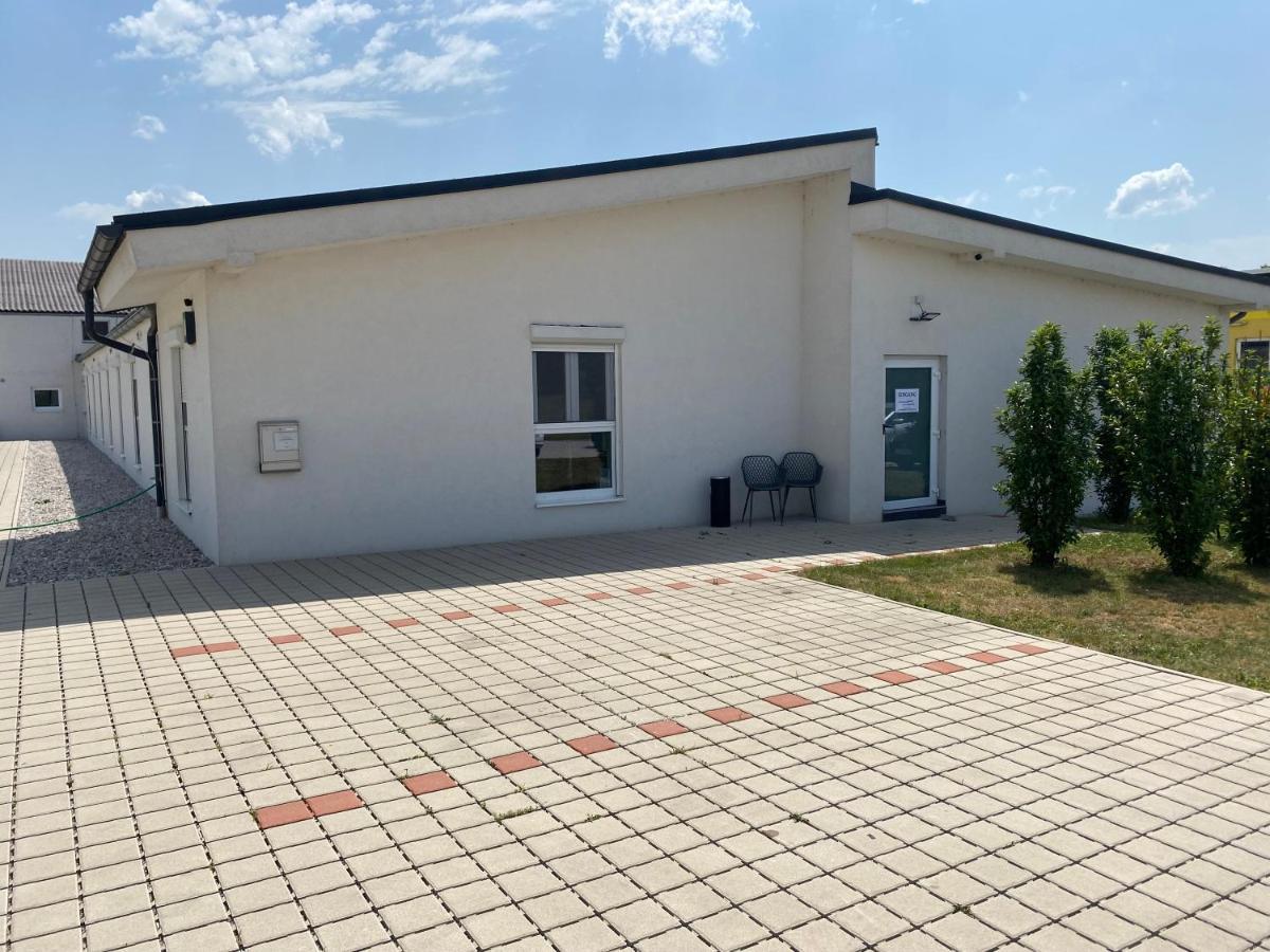 Gaestezimmer Oedenburgerstrasse Pottsching Eksteriør billede